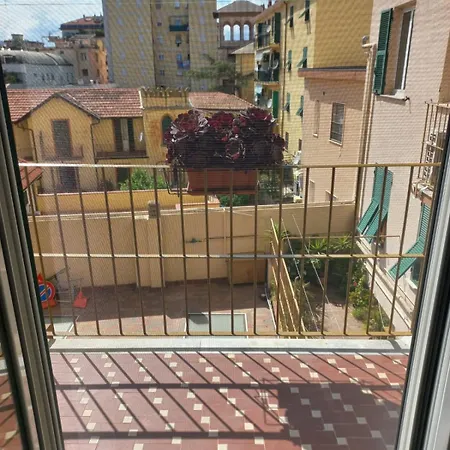 La Casa Ad Un Passo Dalla Stazione Albenga